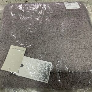 Barefoot Dreams OS Pewter Scarf NWT